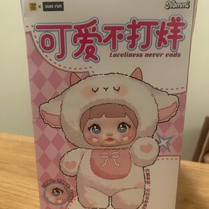 Nommi Loveliness Nene